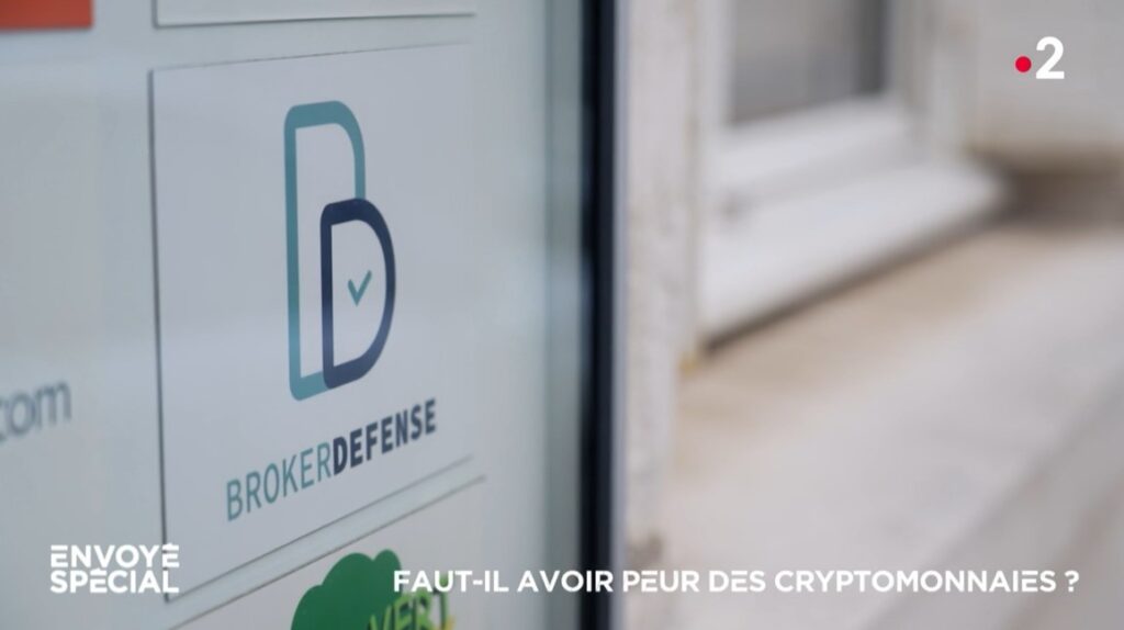 Broker defense reportage crypto