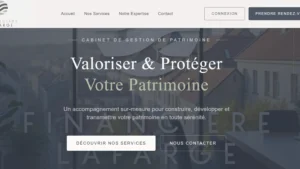Faux profils brokers et logos médias — signaux d'alerte arnaque gestion de patrimoine